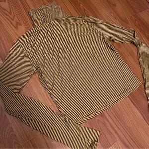 Forever 21 Yellow&Black Striped Longsleeve Turtleneck Women’s Size M